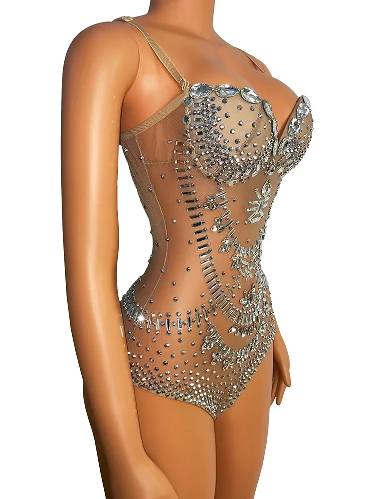 Feiern Sie Sängerin DJ Strass  – Rhinestone Banding Trim Bewertung und Preis