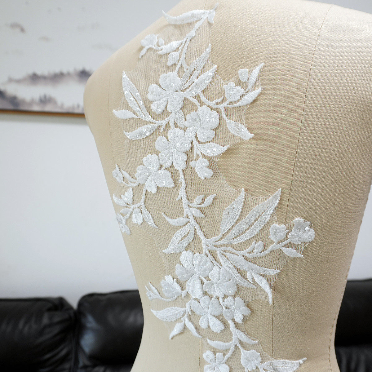Weiße Blumen- und Blätter-Pail – Craft Embellishment Bewertung und Preis
